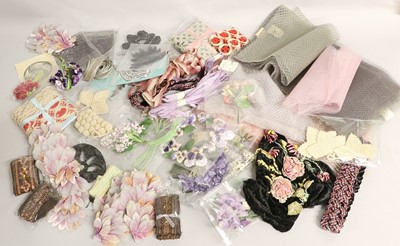 Lot 2301 - Assorted 20th Century Milliner's Haberdashery...