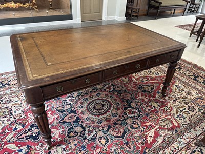 Lot 912 - A Victorian Mahogany Writing Table, 2nd half...