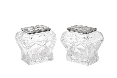 Lot 227 - A Pair of Silver-Mounted Cut-Glass Tea-Caddies