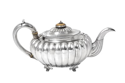 Lot 229 - A George III Silver Teapot