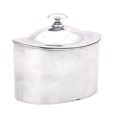 Lot 228 - An Edward VII Silver Tea-Caddy