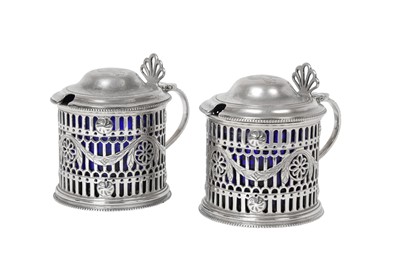 Lot 300 - A Pair of George V Silver Mustard-Pots