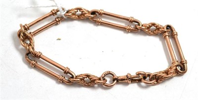 Lot 128 - A 9ct gold trombone link bracelet