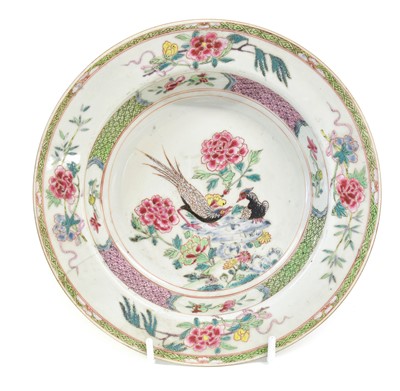 Lot 188 - ~ A Chinese Porcelain Soup Plate, Yongzheng,...