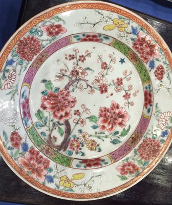 Lot 188 - ~ A Chinese Porcelain Soup Plate, Yongzheng,...