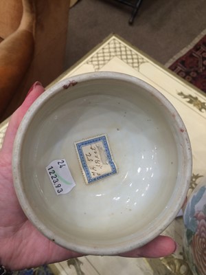 Lot 189 - A Chinese Porcelain Jar and Cover, Kangxi...