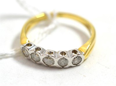 Lot 166 - An 18ct gold diamond five stone ring, total estimated diamond weight 0.50ct approx