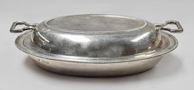 Lot 14 - A George VI Silver Entree-Dish and Cover, by...