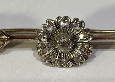 Lot 2129 - A Late Victorian Diamond Arrow Brooch the...