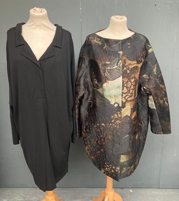 Lot 1050 - Annette Gortz 'Baroque' Cocoon Coat, wool and...