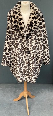 Lot 1081 - Sonia by Sonia Rykiel Faux Fur Leopard Print...