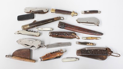 Lot 130 - Assorted Pocketknives and Multi Tools,...