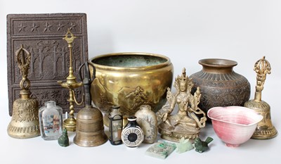 Lot 142 - Assorted Asian Art, including three Chinese...