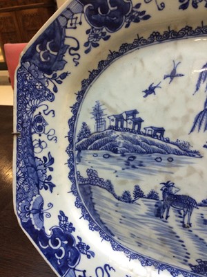 Lot 195 - ~A Pair of Chinese Porcelain Platters, 18th...