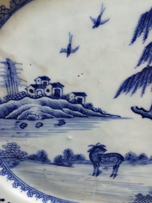 Lot 195 - ~A Pair of Chinese Porcelain Platters, 18th...