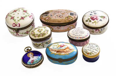 Lot 424 - ~ A Group of Enamel Pill and Snuff Boxes...