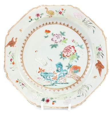 Lot 163 - ~ A Chinese Porcelain Octagonal Plate,...