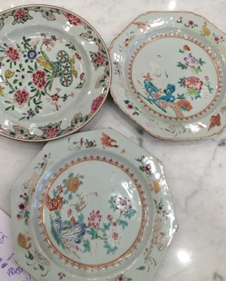 Lot 163 - ~ A Chinese Porcelain Octagonal Plate,...