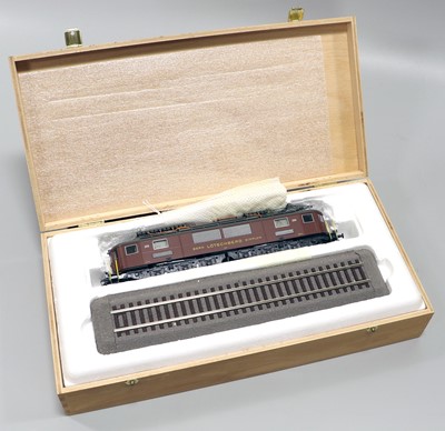 Lot 4393 - Roco Museum Edition HO Gauge Ae6/6 Bern Lotschberg Simplon Locomotive 205