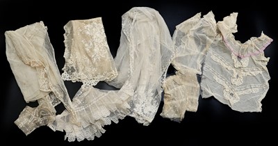 Lot 2060 - Early 20th Century Lace Costume Accessories,...