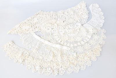 Lot 278 - Early 20th Century Irish Crochet Lace...