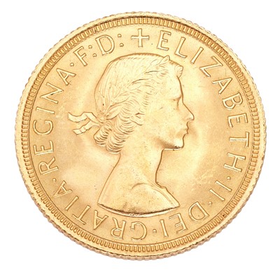 Lot 140 - Elizabeth II, Sovereign 1962, obv. Gillick...