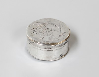 Lot 94 - A William III Silver Patch-Box, With...