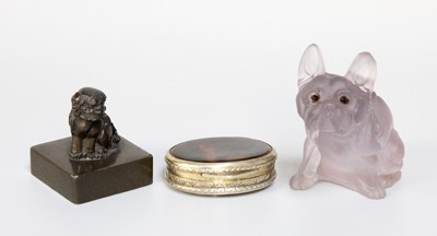 Lot 100 - A Chinese Bronze Seal, surmounted by a lion...