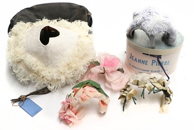 Lot 2103 - Assorted Early 20th Century Millinery and...