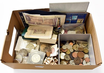 Lot 261 - Mixed Lot of Coins and Banknotes; to include;...