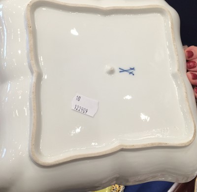 Lot 162 - A Group of Meissen Porcelain, early 20th...
