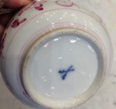 Lot 162 - A Group of Meissen Porcelain, early 20th...