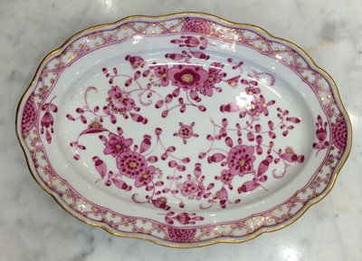 Lot 162 - A Group of Meissen Porcelain, early 20th...