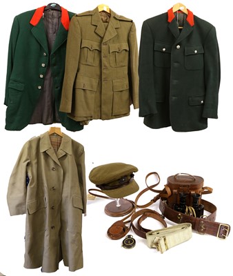 Lot 130 - A Second World War Officer's No.2 Dress...