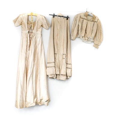 Lot 2131 - Edwardian Cream Linen Two Piece Dress,...