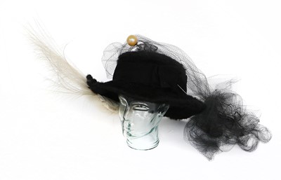 Lot 2292 - An Early 20th Century Hats and Accessories...