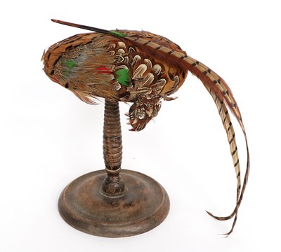 Lot 2273 - Early 20th Century Hats comprising an...