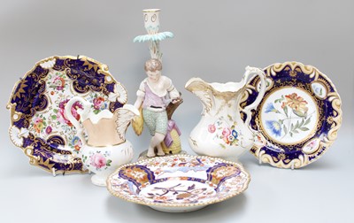 Lot 195 - A Group of English Porcelain, including a...