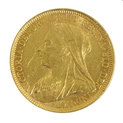 Lot 112 - Victoria, Sovereign 1896, obv. 'old head' left,...