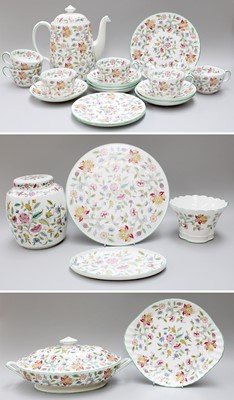 Lot 190 - Minton Haddon Hall Pattern Dinner and Teawares