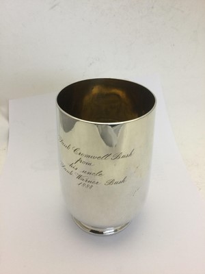 Lot 2270 - A Chinese Export Silver Mug