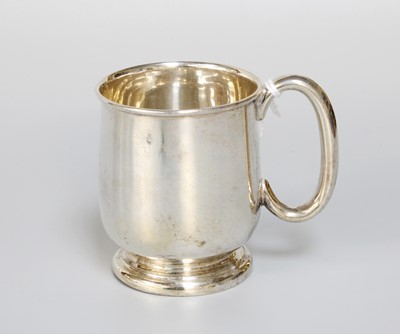 Lot 4 - A George V Silver Mug, by Viners, Sheffield,...