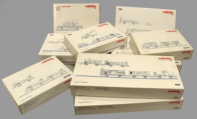 Lot 4328 - Marklin HO Gauge Wagon Sets