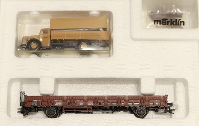 Lot 4328 - Marklin HO Gauge Wagon Sets