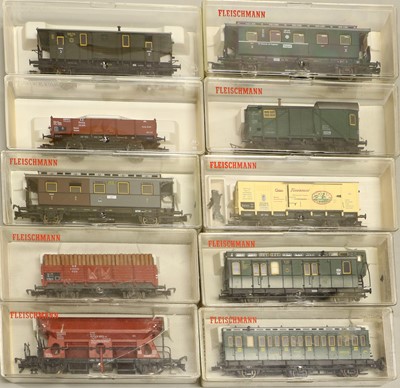 Lot 4289 - Fleischmann HO Rolling Stock