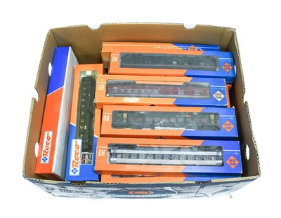 Lot 4360 - Roco HO Gauge Rolling Stock