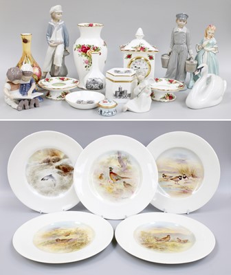 Lot 217 - 20th Century Ceramics, including: five Royal...