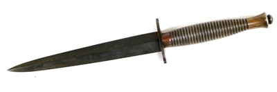 Lot 169 - A Third Pattern Fighting Knife, with 17cm hand...