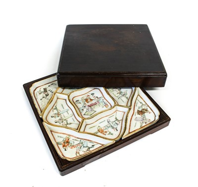 Lot 191 - A Chinese Porcelain Hors d'Oeuvres Set, 19th...