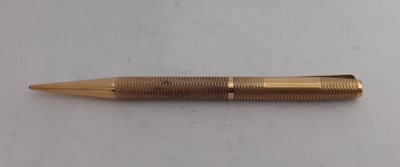 Lot 2248 - An Elizabeth II Gold 'Yard-o-Led' Pencil